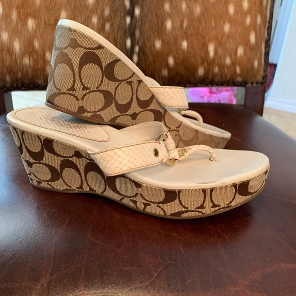 Coach platform sandals - Picture 2 of 9